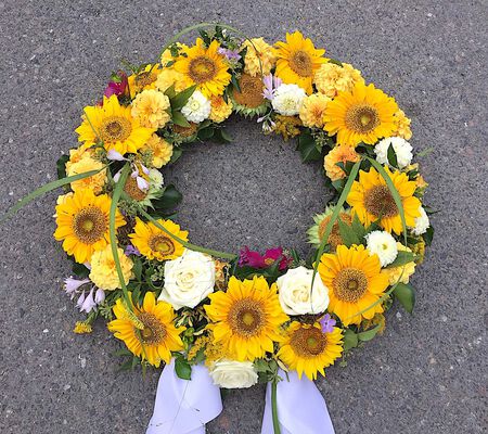 Verbundenheit mit Sonnenblumen im August