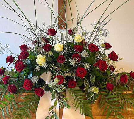 Sarggesteck Rosen für Musiker August